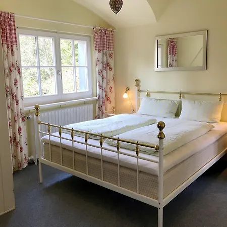 Haus Am - Absolute Raritaet, Gemuetliches Haus Mit Privatem Seezugang