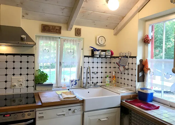 Haus Am - Absolute Raritaet, Gemuetliches Haus Mit Privatem Seezugang * Wasserburg