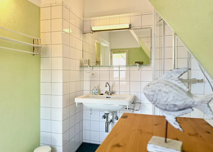 Haus Am - Absolute Raritaet, Gemuetliches Haus Mit Privatem Seezugang