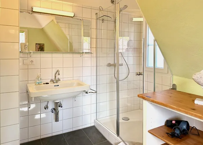 Haus Am - Absolute Raritaet, Gemuetliches Haus Mit Privatem Seezugang Dom wakacyjny